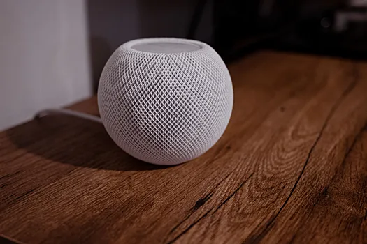 Apple может выпустить улучшенную колонку HomePod с ЖК-экраном сверху